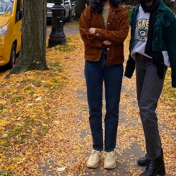 Straight leg button fly jeans in dark blue wash - Picture 7 of 8